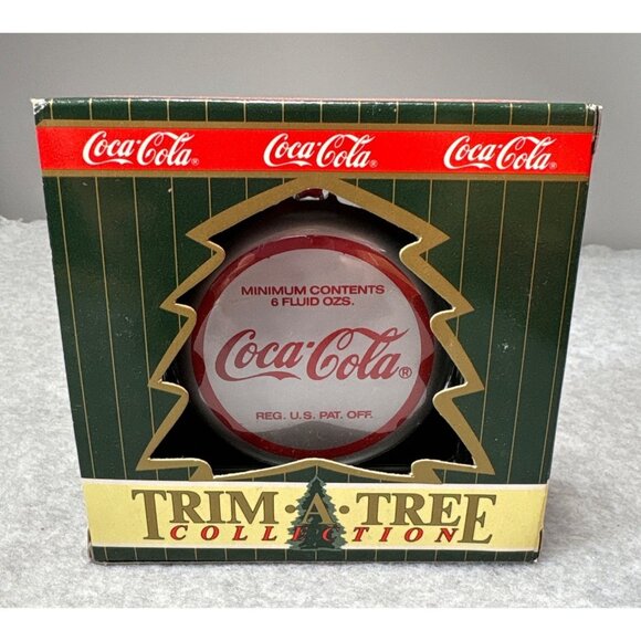 Coca-Cola Trim A Tree Collection Ornament Circa 1961 Santa Design Vintage 1990s - Picture 2 of 6